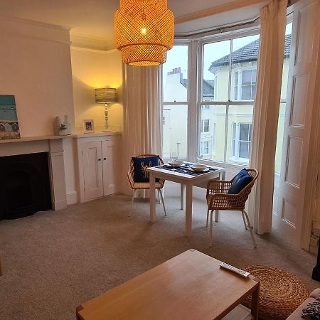 Centrally Located, Comfortable Apartment Near Station, Beach And North Laines 브라이턴 외부 사진