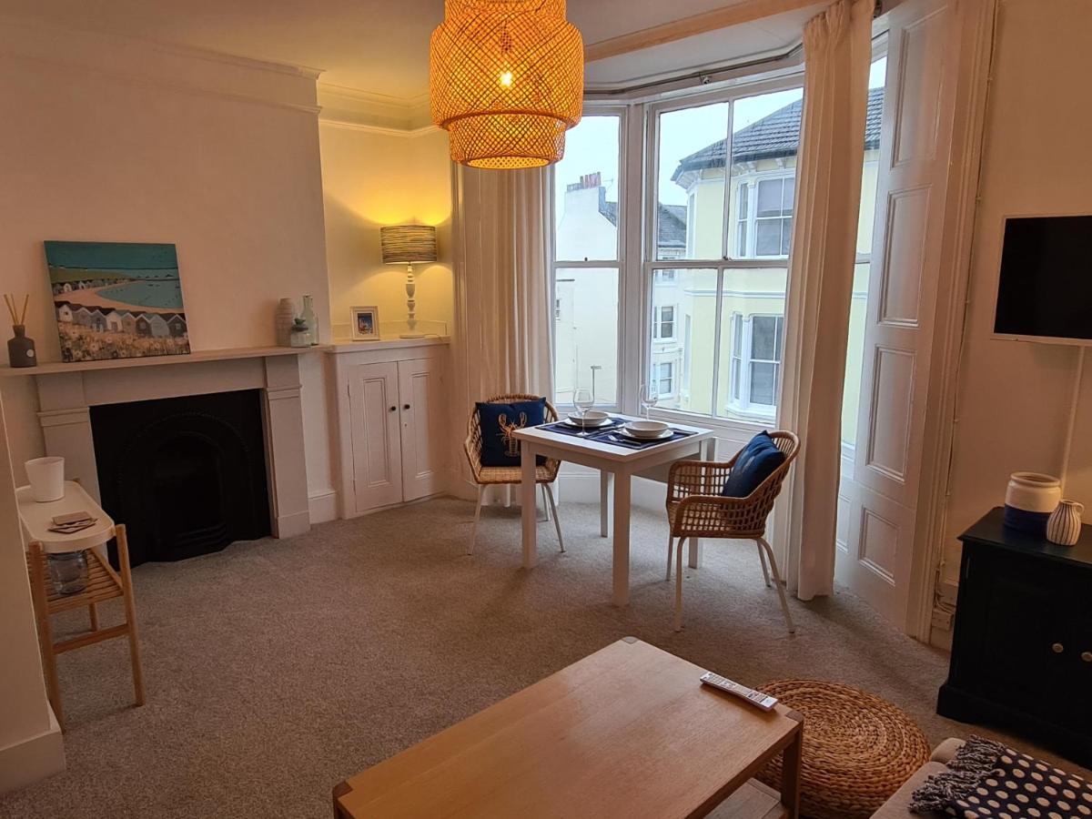 Centrally Located, Comfortable Apartment Near Station, Beach And North Laines 브라이턴 외부 사진