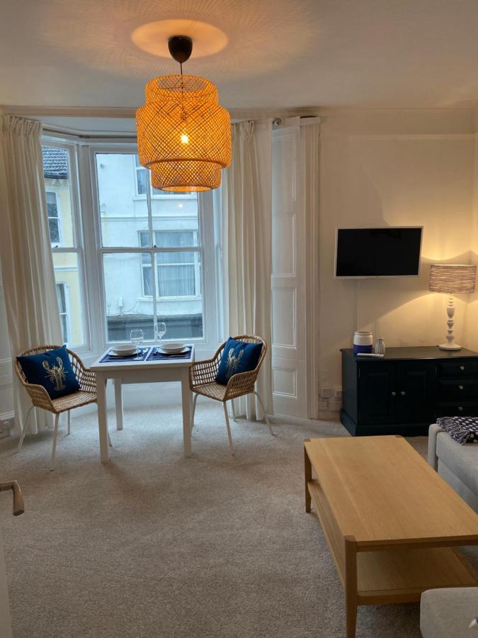 Centrally Located, Comfortable Apartment Near Station, Beach And North Laines 브라이턴 외부 사진