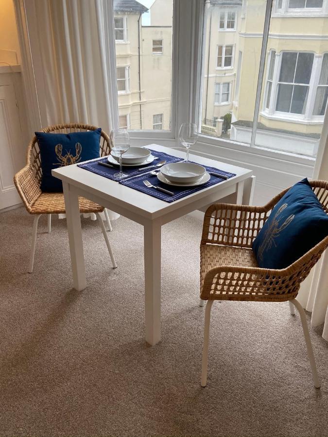 Centrally Located, Comfortable Apartment Near Station, Beach And North Laines 브라이턴 외부 사진