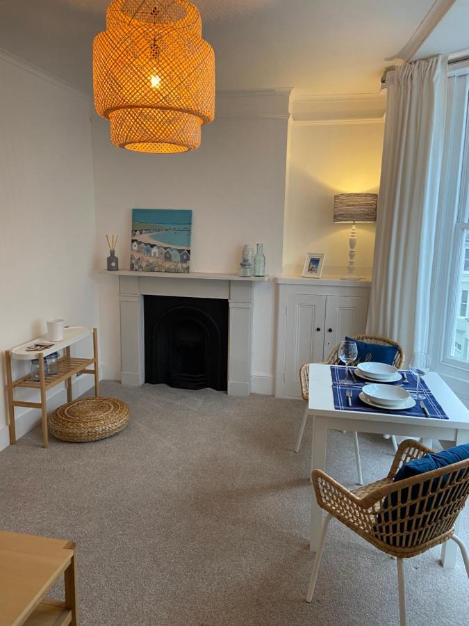 Centrally Located, Comfortable Apartment Near Station, Beach And North Laines 브라이턴 외부 사진