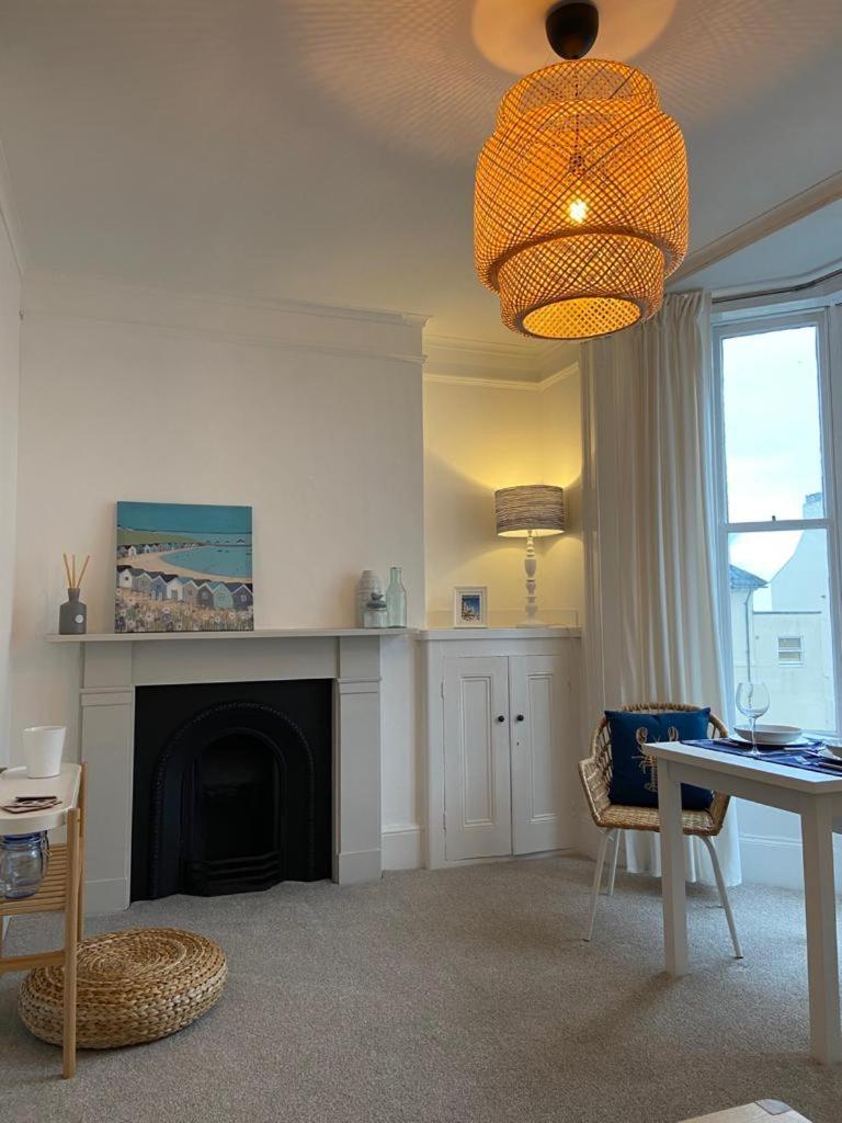 Centrally Located, Comfortable Apartment Near Station, Beach And North Laines 브라이턴 객실 사진